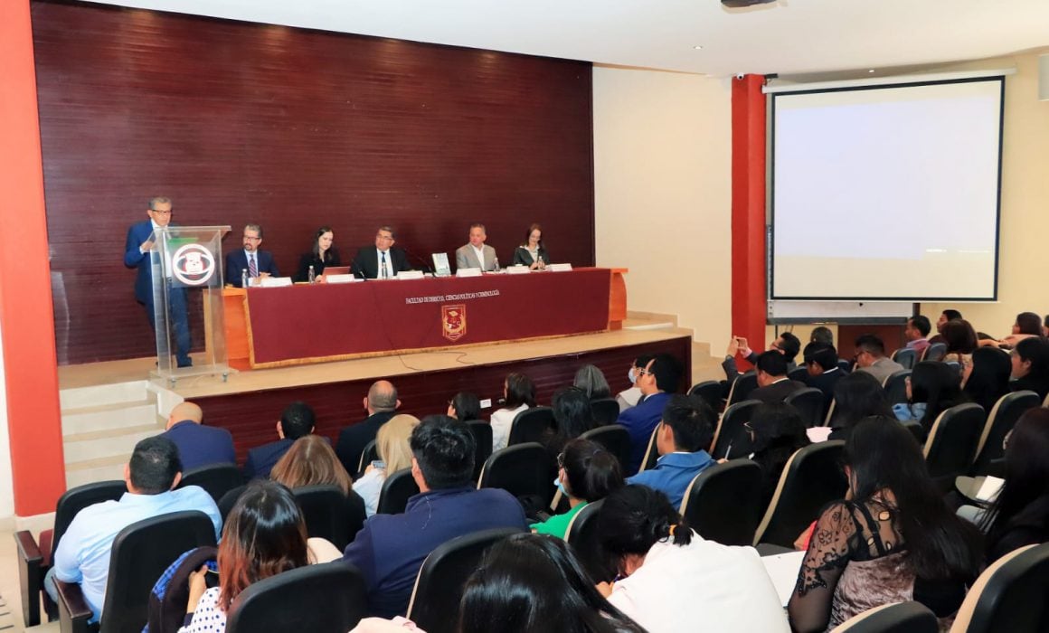 Presentan en CIJUREP texto científico sobre lavado de dinero