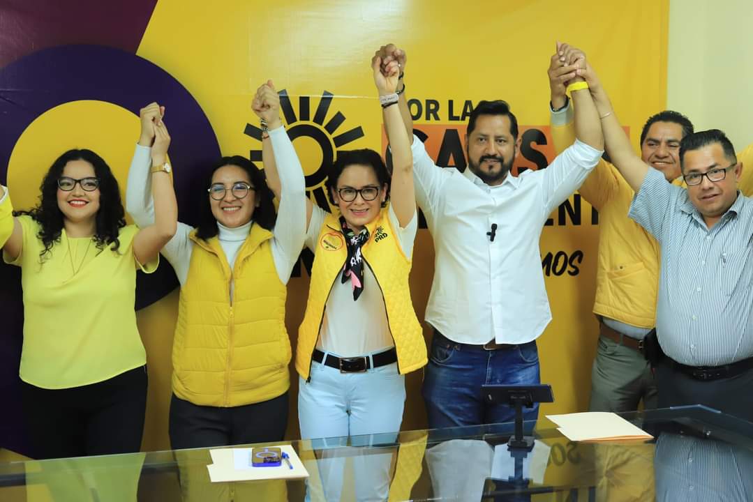 Presenta PRD a Rosalinda Sánchez y Antonio Vázquez como candidatos en la capital 