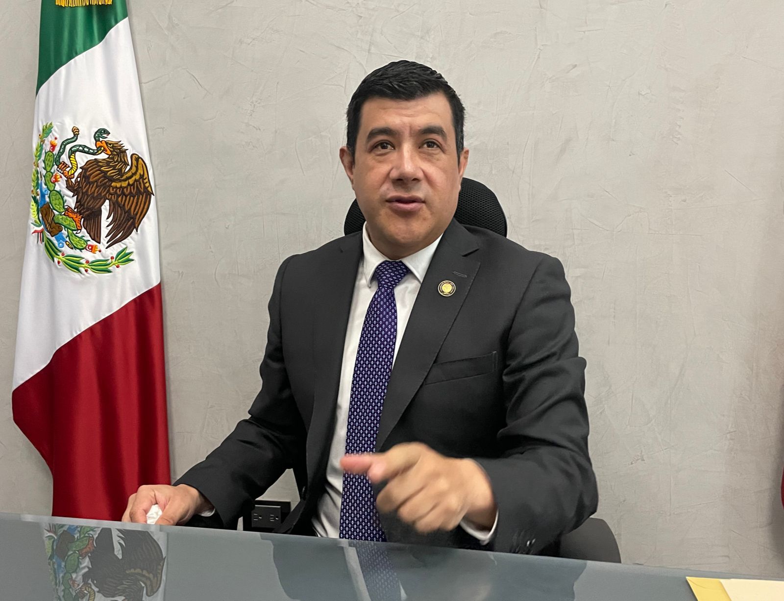 Califican como Exceso las Solicitudes de Bonos al Fin de la Administración en Ayuntamientos: Campech Avelar