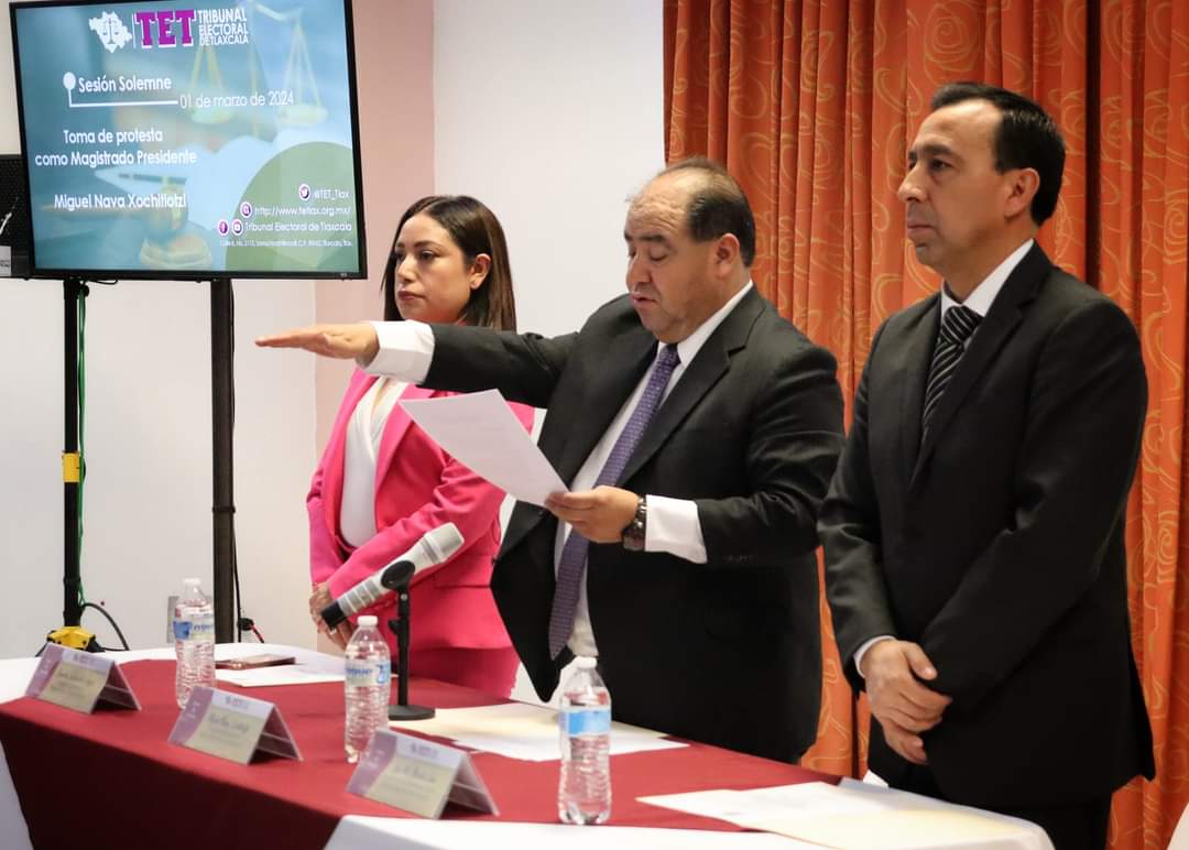 Rinde Miguel Nava Xochiteotzi protesta como presidente del TET