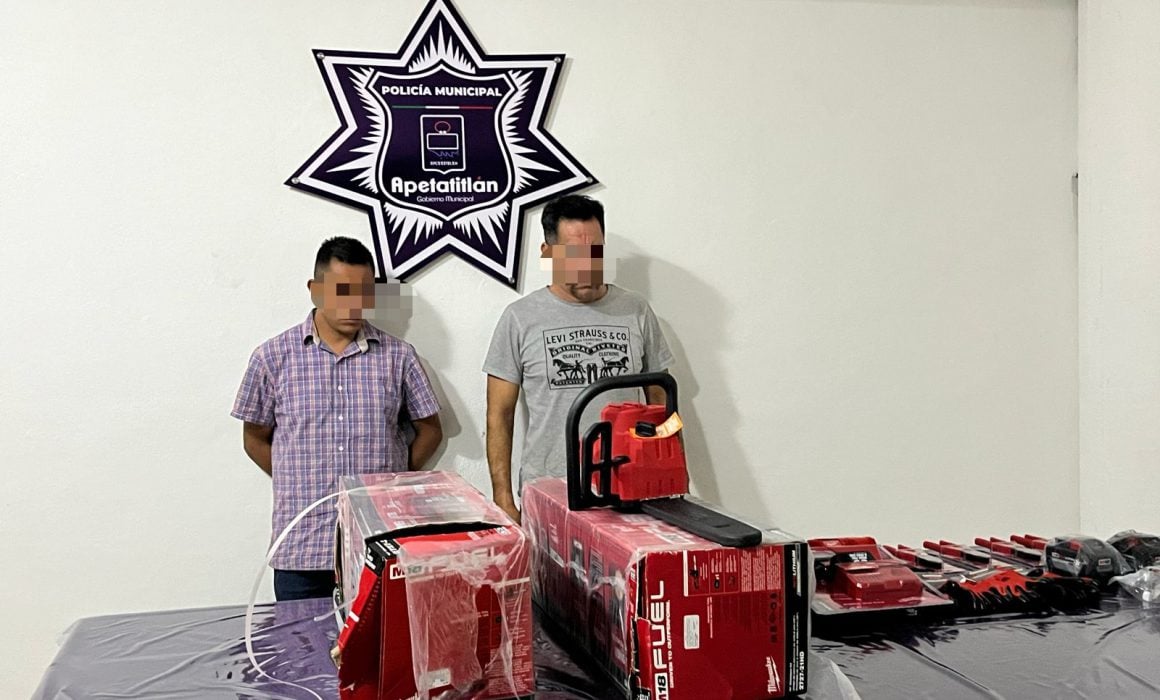 Roban en Home Depot de Gran Patio y son detenidos en el transporte público