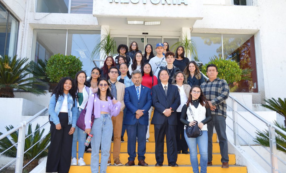 Cursan estudiantes de intercambio internacional semestre en la UATX