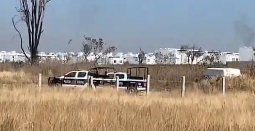 Hallan cadáver con mensaje amenazante en Cuautlancingo