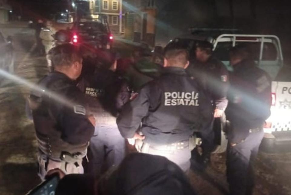 Hartos de la delincuencia, pobladores de Tlaxco tratan de hacer justicia por su propia mano