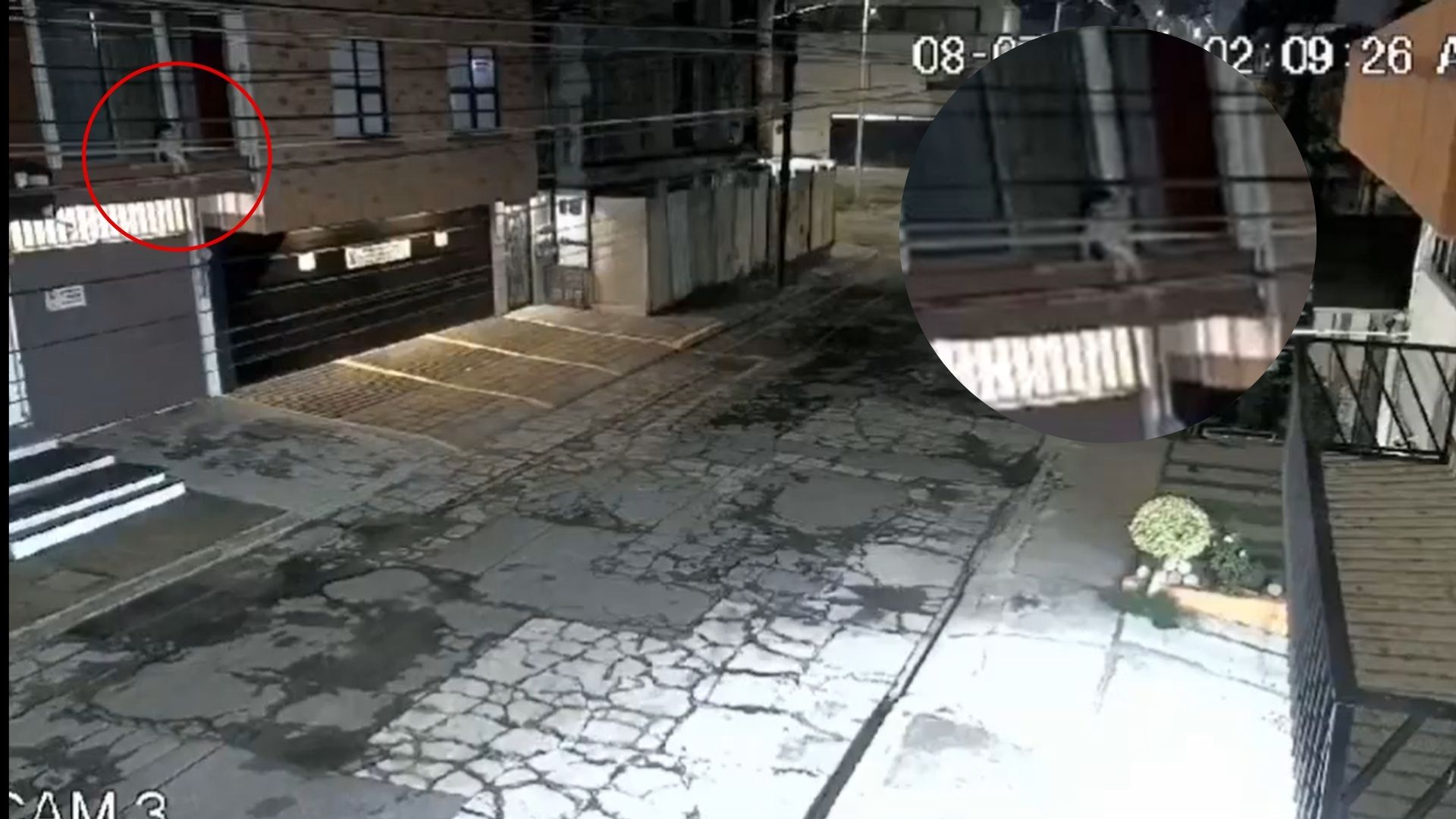 Sigue hospitalizado bebé que cayó desde el balcón de un segundo piso en Puebla