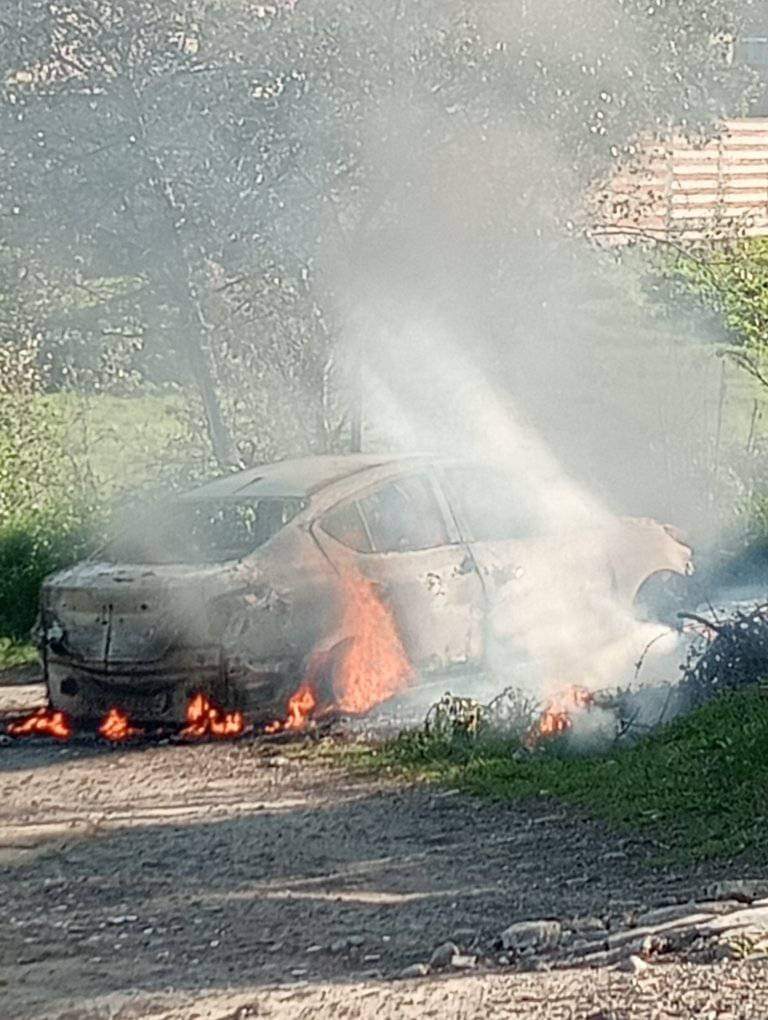 Encuentran vehículo calcinado en Huactzinco, podría estar ligado a un homicidio ocurrido en días pasados