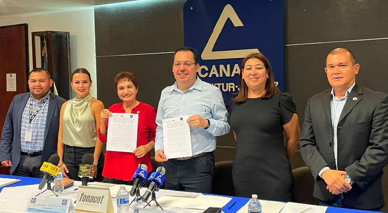 Va Fonacot por impulso económico de trabajadores de Coparmex