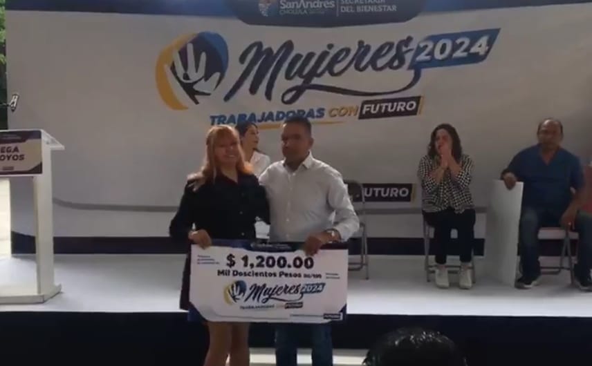 Cuarta entrega de apoyos económicos del programa “Mujeres Trabajadoras con Futuro