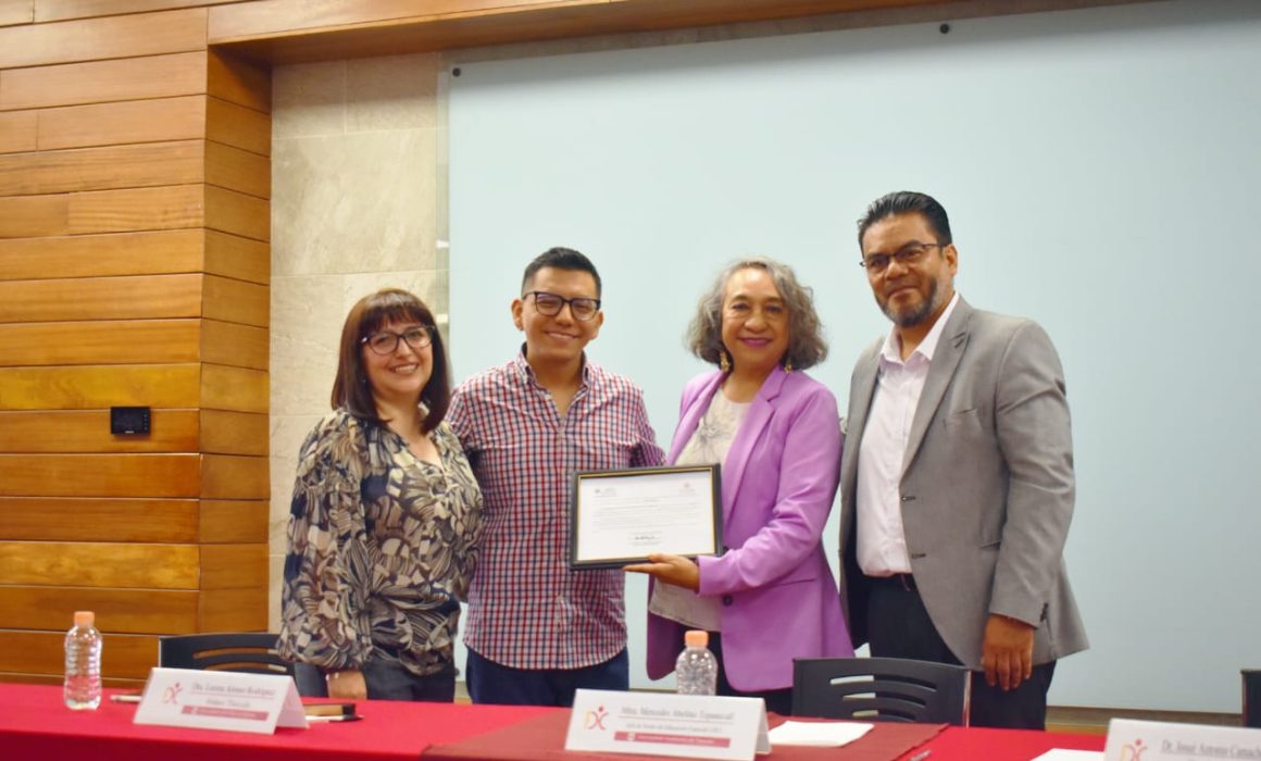 Contribuye UATX a la atención de infantes y adolescentes con discapacidad