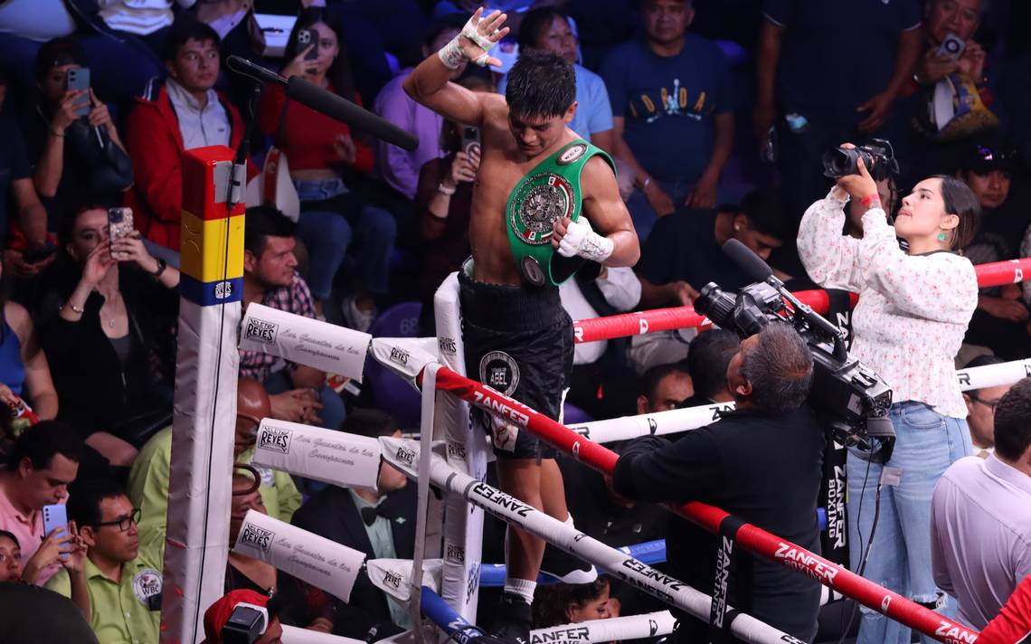 Derrota tlaxcalteca David Potrero a Elvis Torres en WBC-Tlaxcala 2024