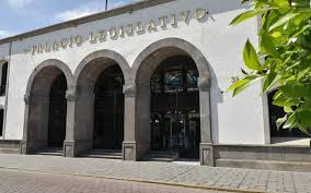 Pendientes de actual Legislatura: 3 vetos realizados por la gobernadora