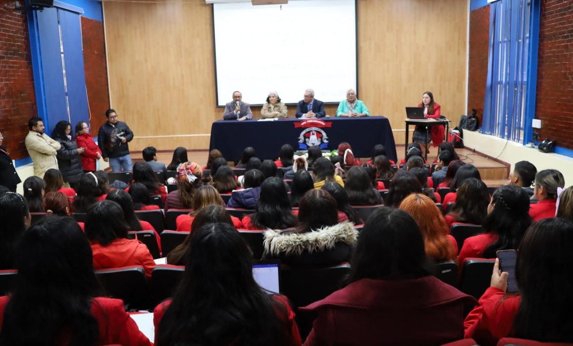 Inicio SEPE-USET capacitación hacia la mejora del aprovechamiento escolar