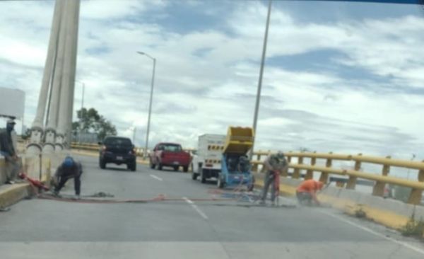 Cierre temporal de circulación en el puente elevado de la Recta a Cholula 