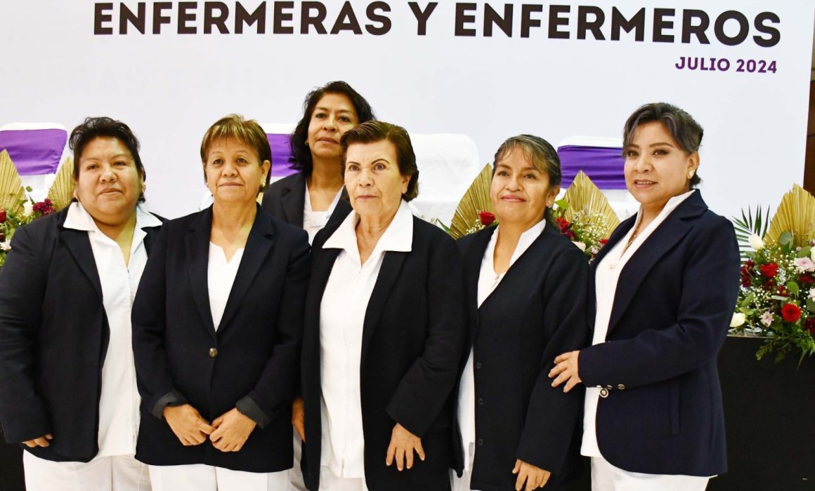 Sector de salud de Tlaxcala conmemoran el Día de la enfermera y enfermero