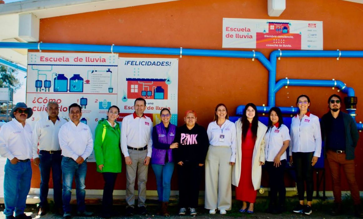 Recorre Secretaría de Bienestar planteles beneficiados en Huamantla