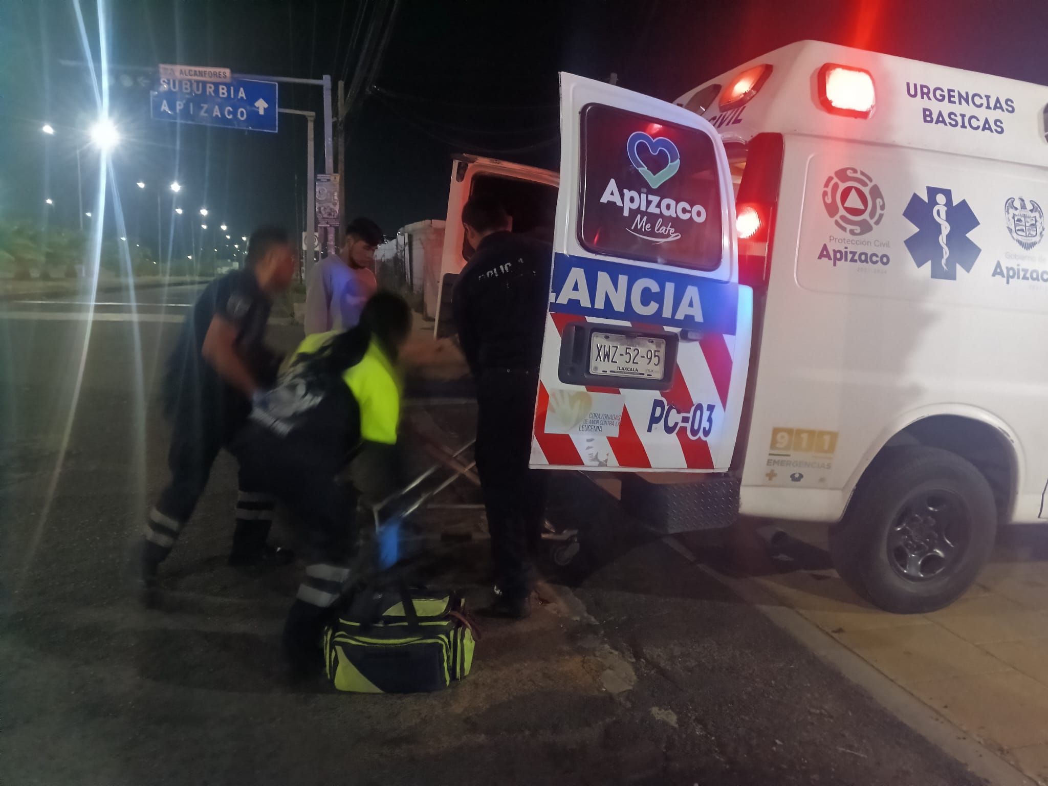 Joven defiende a mujer y es atacado brutalmente, en Apizaco