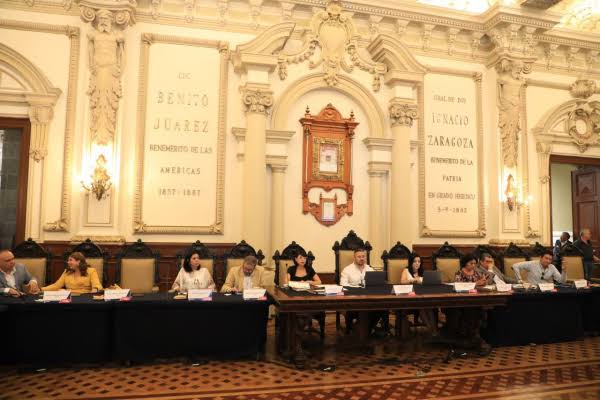 Funcionarios que dejaron sus cargos podrían reincorporarse al Ayuntamiento de Puebla