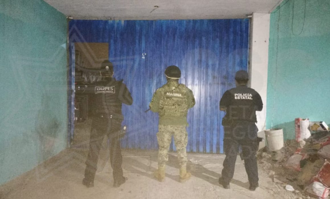 Rescatan SSC y marina a 155 migrantes; hay cuatro detenidos