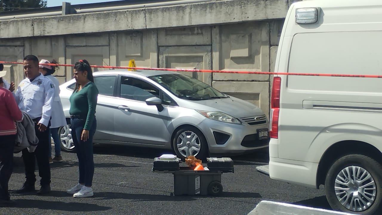 Hombre muere de un paro cardíaco mientras conducía, en Xaloztoc
