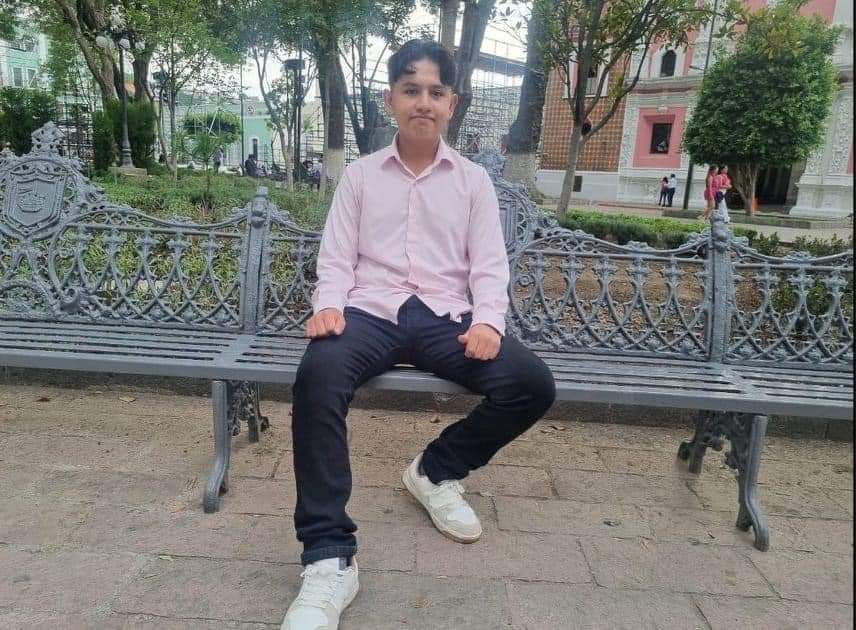 Tlaxcalteca busca apoyo para representar a México en Singapur
