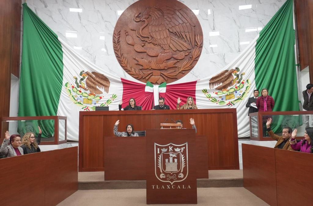 Regresan diputados al Congreso después de los comicios