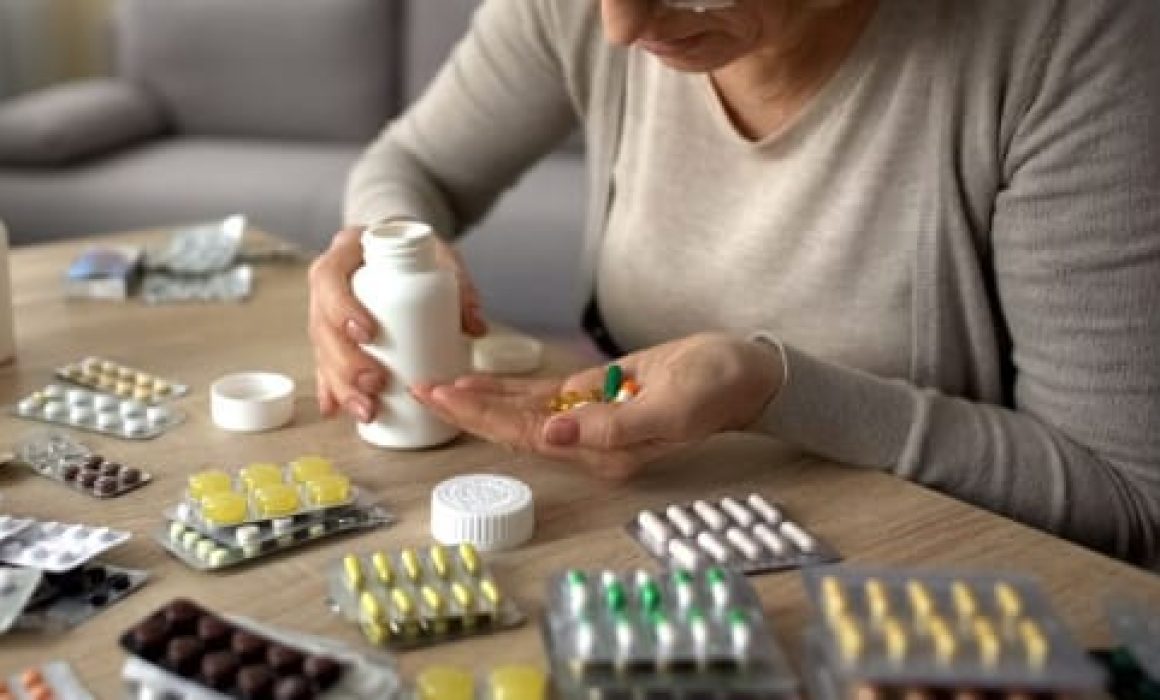 Advierte IMSS Tlaxcala sobre riesgos de la automedicación