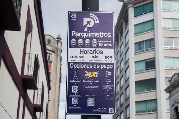 Aplican más de 21,400 multas por uso incorrecto de parquímetros en Puebla