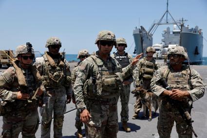 EU perdonará a veteranos del ejercito condenados por mantener relaciones sexuales 