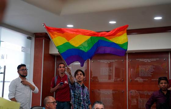 Congreso de Baja California Sur aprueba cambio de identidad en menores de edad