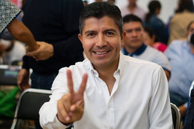 Eduardo Rivera se proclama virtual ganador de la contienda electoral