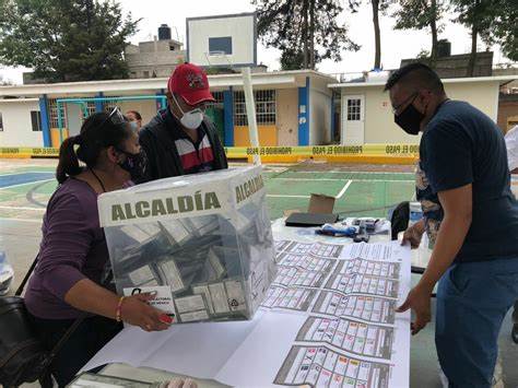 ¡Ni un voto más! Comienza cierre de casillas