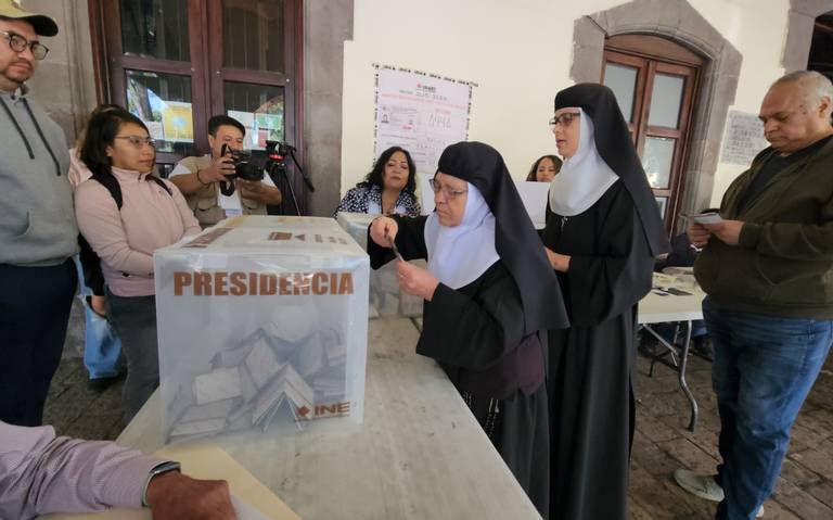 Con retraso inician votaciones en la capital de Tlaxcala