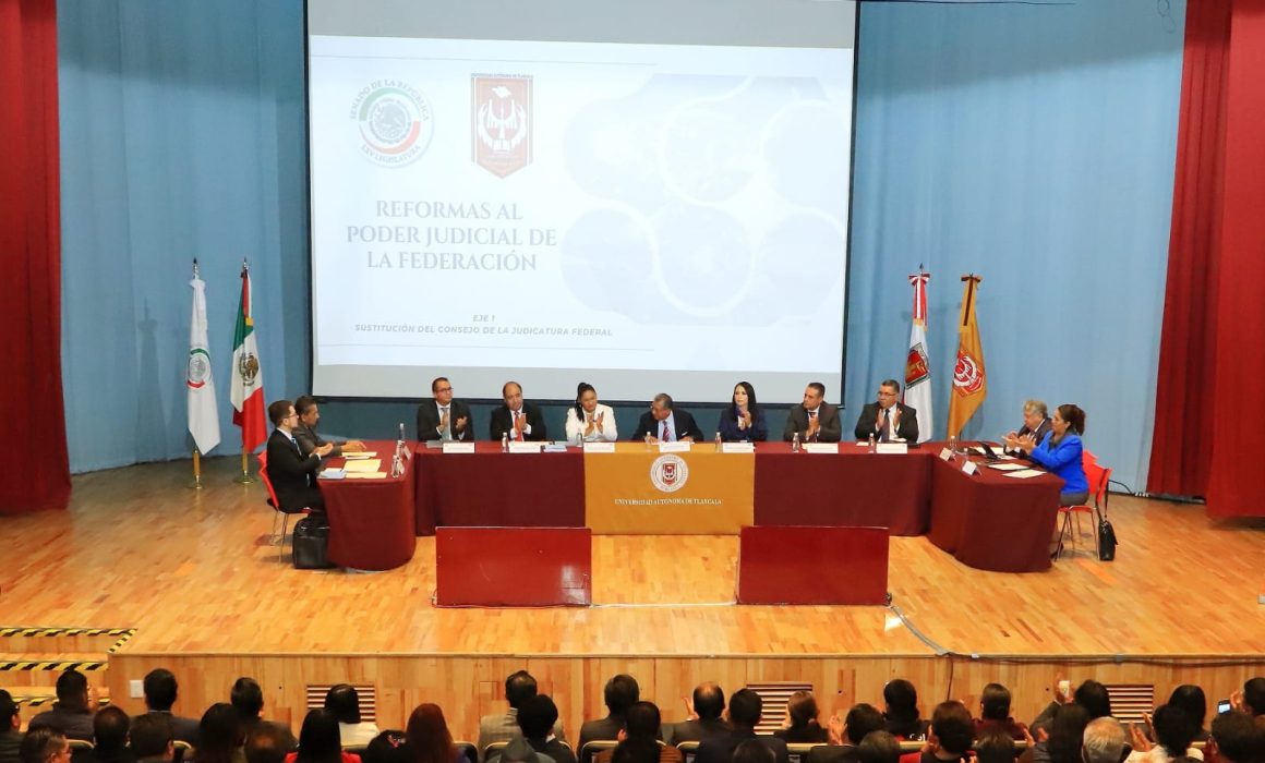 Reflexionan en la UATX sobre reforma al Poder Judicial