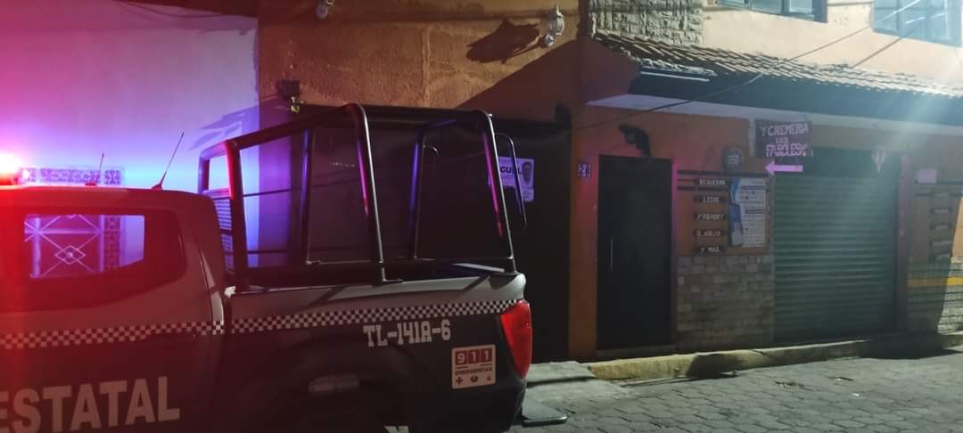 Hombre hiere con arma blanca a su hijastro; murió en el hospital posteriormente