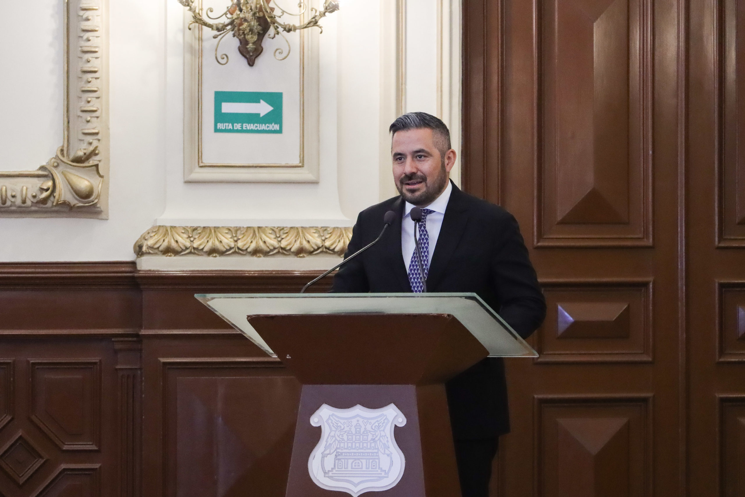  Próximos cambios en el gabinete municipal tras renuncias de funcionarios