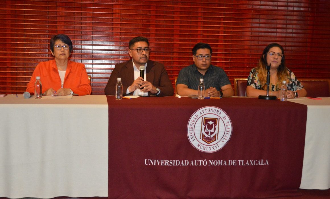 Reflexionan en UATX acerca de masculinidades