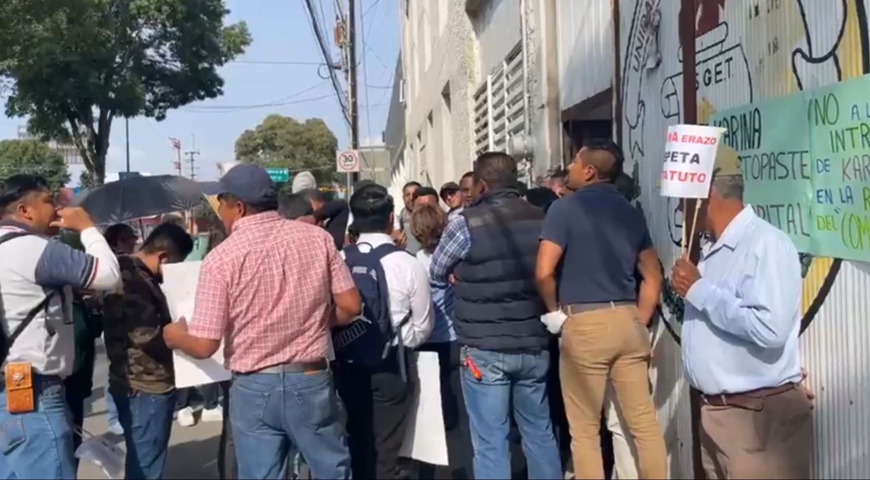 Sigue Karina Erazo violentando derechos del S7M: agremiados