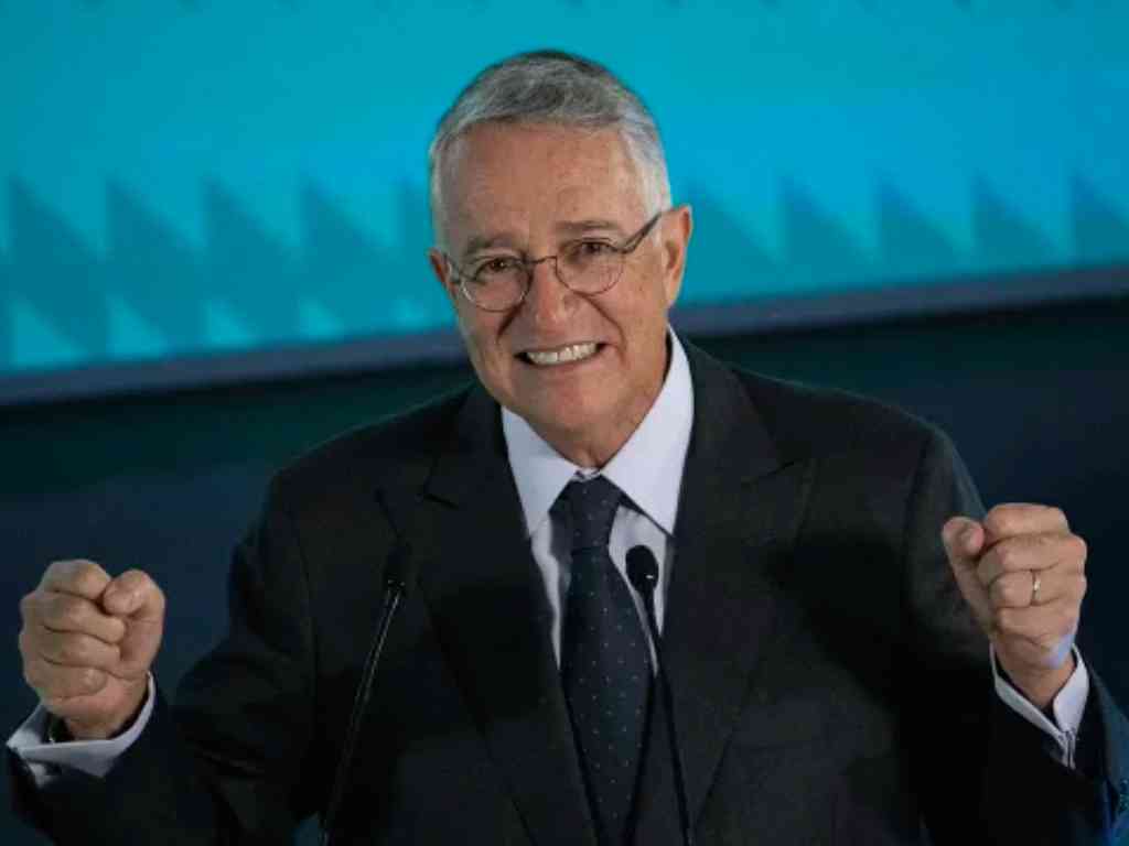 SAT demanda por 30 mil mdp por adeudos de empresas de Salinas Pliego 