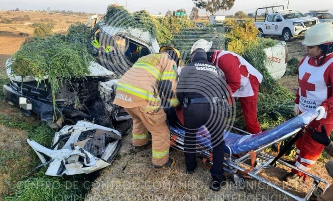 Aparatoso accidente en carretera México-Veracruz en Calpulalpan