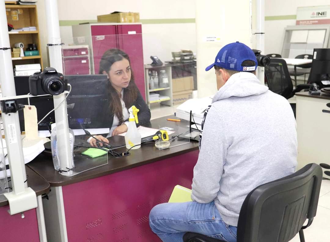 Menos de mil tlaxcaltecas olvidaron recoger credencial de INE para participar en elecciones
