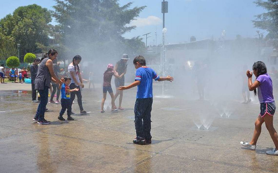 Arrancan vacaciones de Semana Santa; estudiantes pasean por Tlaxcala