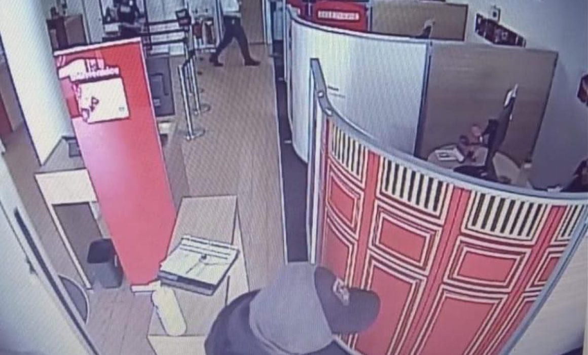 Roban casi medio millón de pesos a cuentahabiente en HSBC de Chiautempan