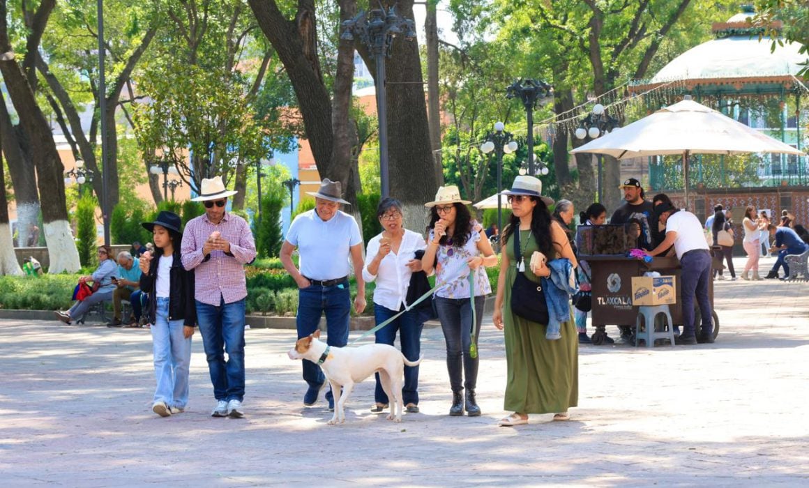 Brinda Secture atención a turistas en periodo vacacional de Semana Santa