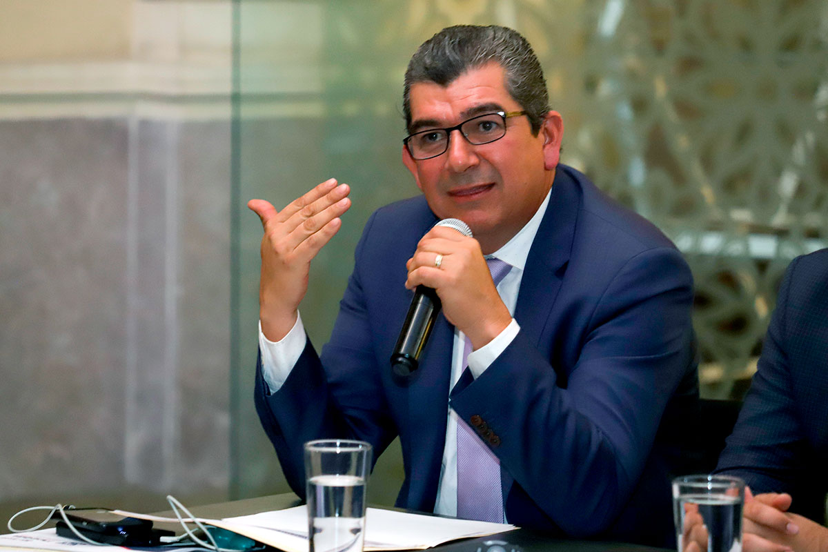  Edil de Puebla abre las puertas del Cabildo a Carlos Montiel Solana tras renunciar a candidatura