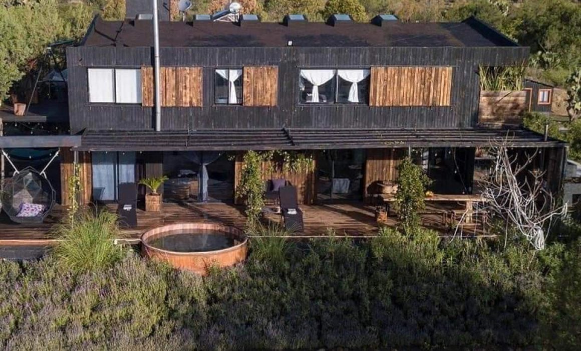 JapoNeza Retreat nominado a construcción del año
