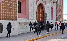 Marcha 8M deja varios edificios públicos con destrozos 