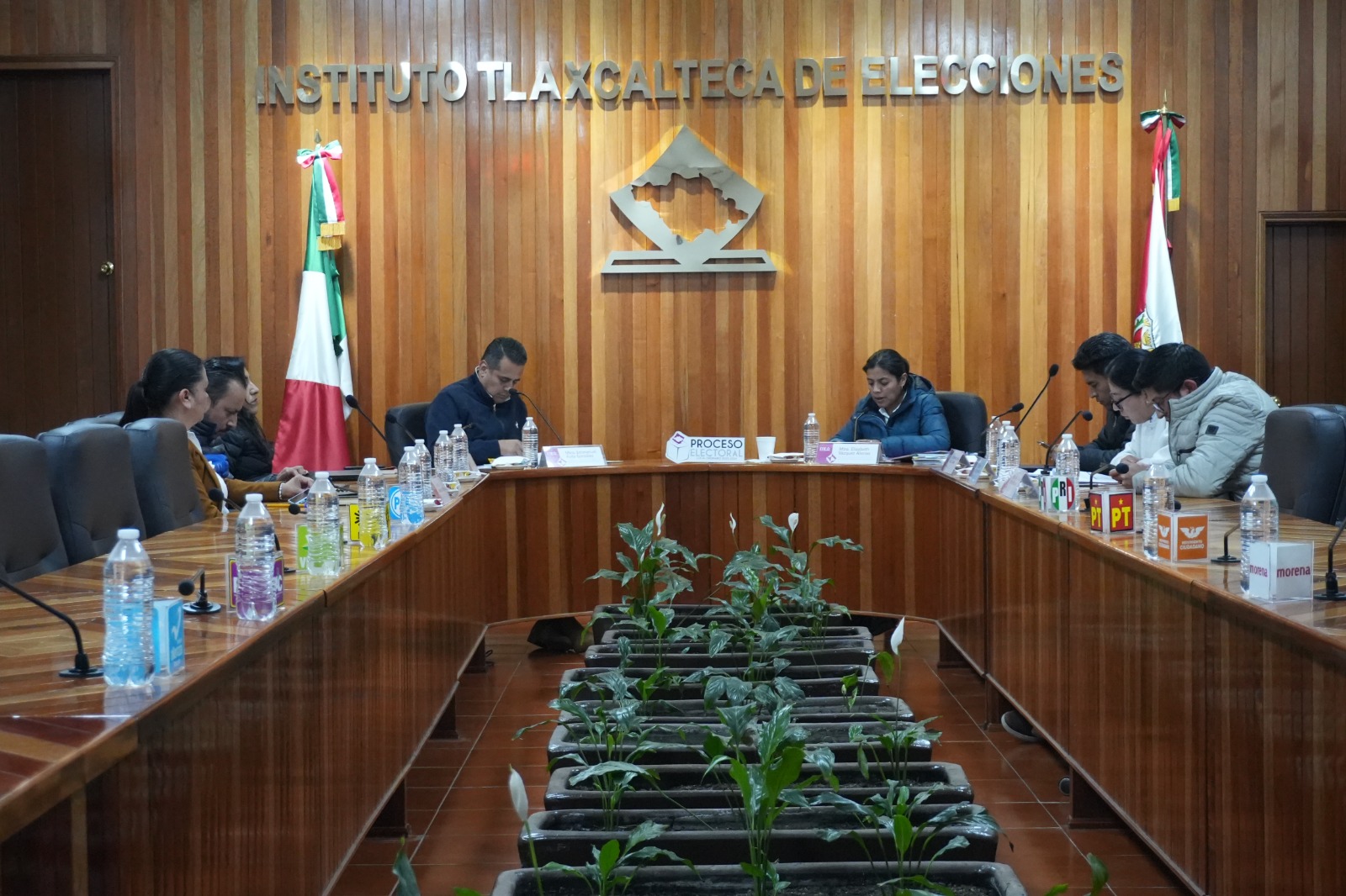 Por estar fuera del plazo legal, no aprueba ITE sustitución de candidaturas de MORENA y MC