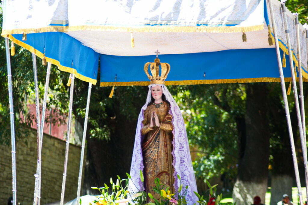 Todo listo para la bajada de la virgen en Ocotlán este lunes