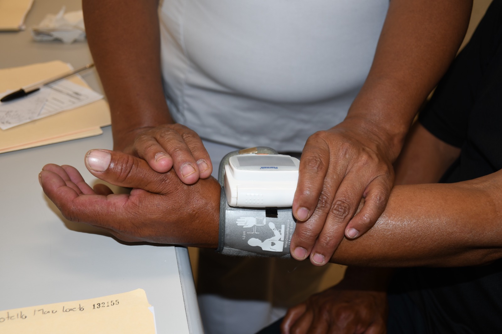 Consumo excesivo de sal puede causar hipertensión arterial, cáncer gástrico y descalcificación en la población