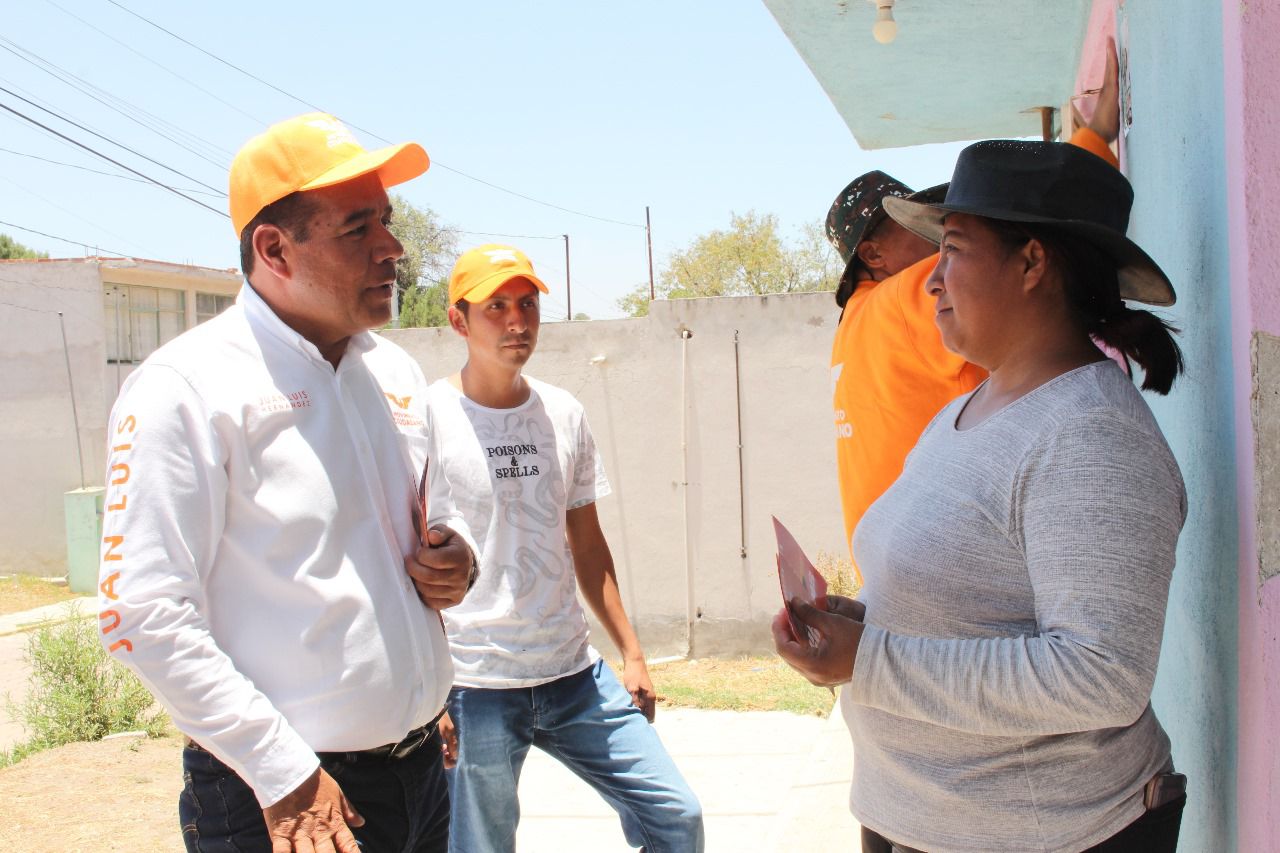 Juan Luis Hernández se compromete a mejorar la infraestructura y calidad de vida en Tetla 